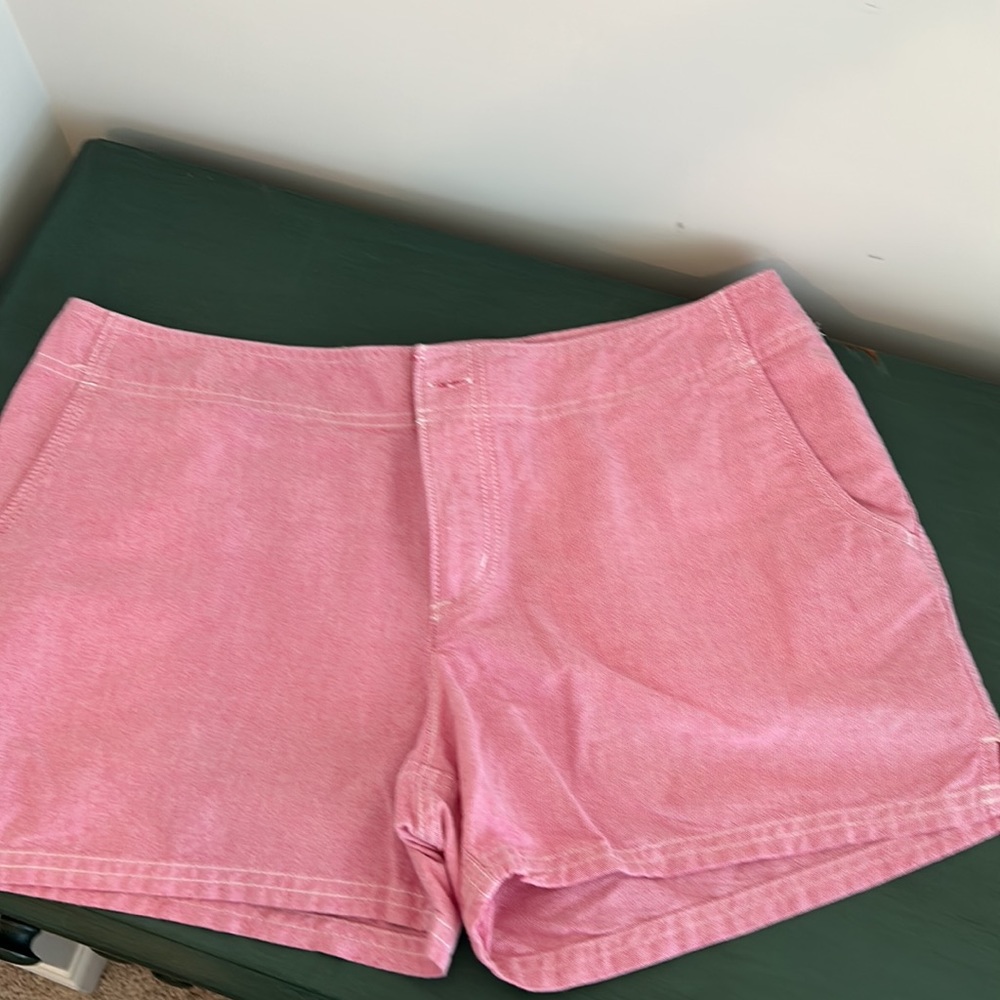 Women’s shorts size 12